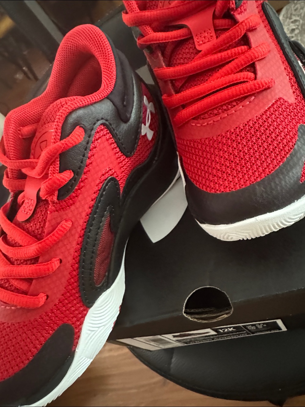 BRAND NEW boy youth under armour ps jet ‘25 basketball shoes size 11 & 12 - Picture 8 of 9